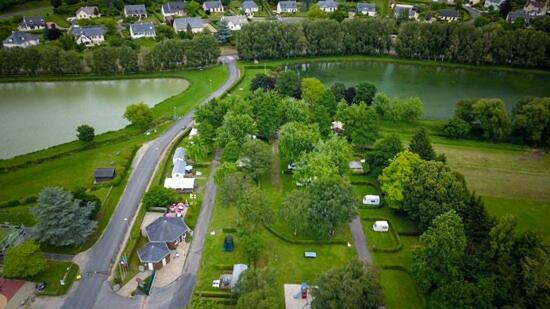 Camping Les Portes Du Perche Mamers Eksteriør bilde